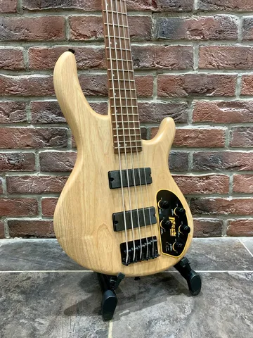 Бас Гитара Cort Action-DLX-V-AS (Индонезия)