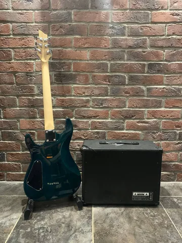 Электрогитара Aion EMG Emerald + Комбик 40 ват с Эффектами (Mic Input) - изображение 2