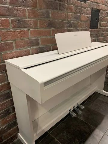 Корпусное Цифровое Пианино Yamaha YDP-145 WH + Банкетка