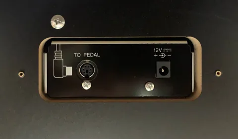 Корпусное Цифровое Пианино Yamaha YDP-145 WH + Банкетка