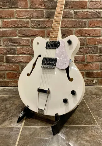 Электрогитара Полуакустическая Ibanez Archtop WH