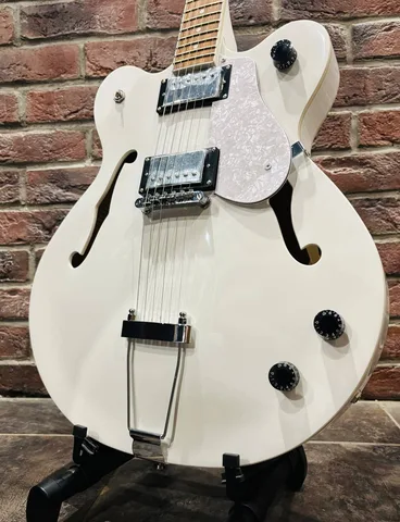 Электрогитара Полуакустическая Ibanez Archtop WH