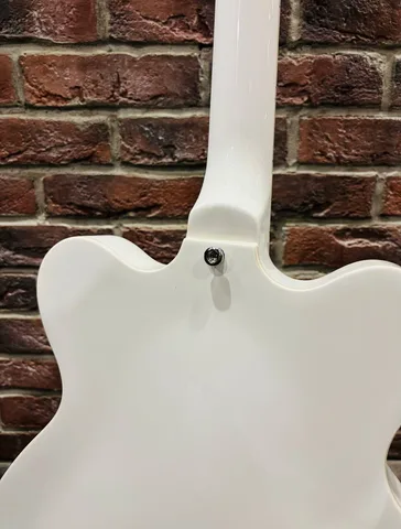 Электрогитара Полуакустическая Ibanez Archtop WH