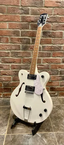 Электрогитара Полуакустическая Ibanez Archtop WH