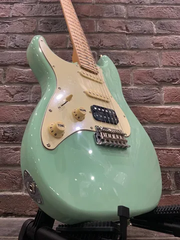 Леворукая Электрогитара Jet Vintage Sky HSS