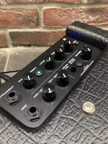 Портативный Цифровой Комбик NUX Mark 2 (Guitar & Mic)