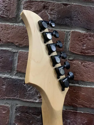 Электрогитара под Fender Stratocaster BLSR