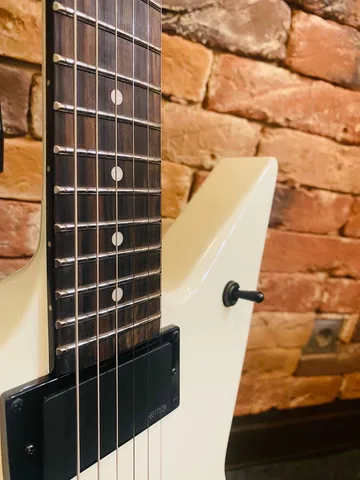 Электрогитара Harley Benton Explorer Modern EMG (Индонезия)