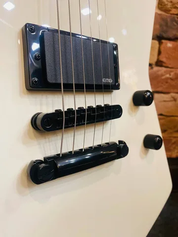 Электрогитара Harley Benton Explorer Modern EMG (Индонезия)