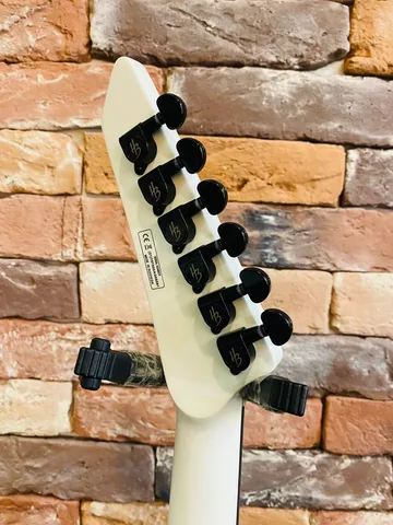 Электрогитара Harley Benton Explorer Modern EMG (Индонезия)